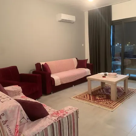 And New Flat In Caesar Apartment *